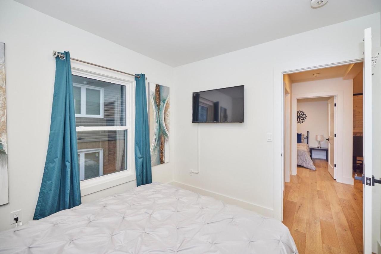 Riverview Executive Home A ไนแอการาฟอลส์ ภายนอก รูปภาพ