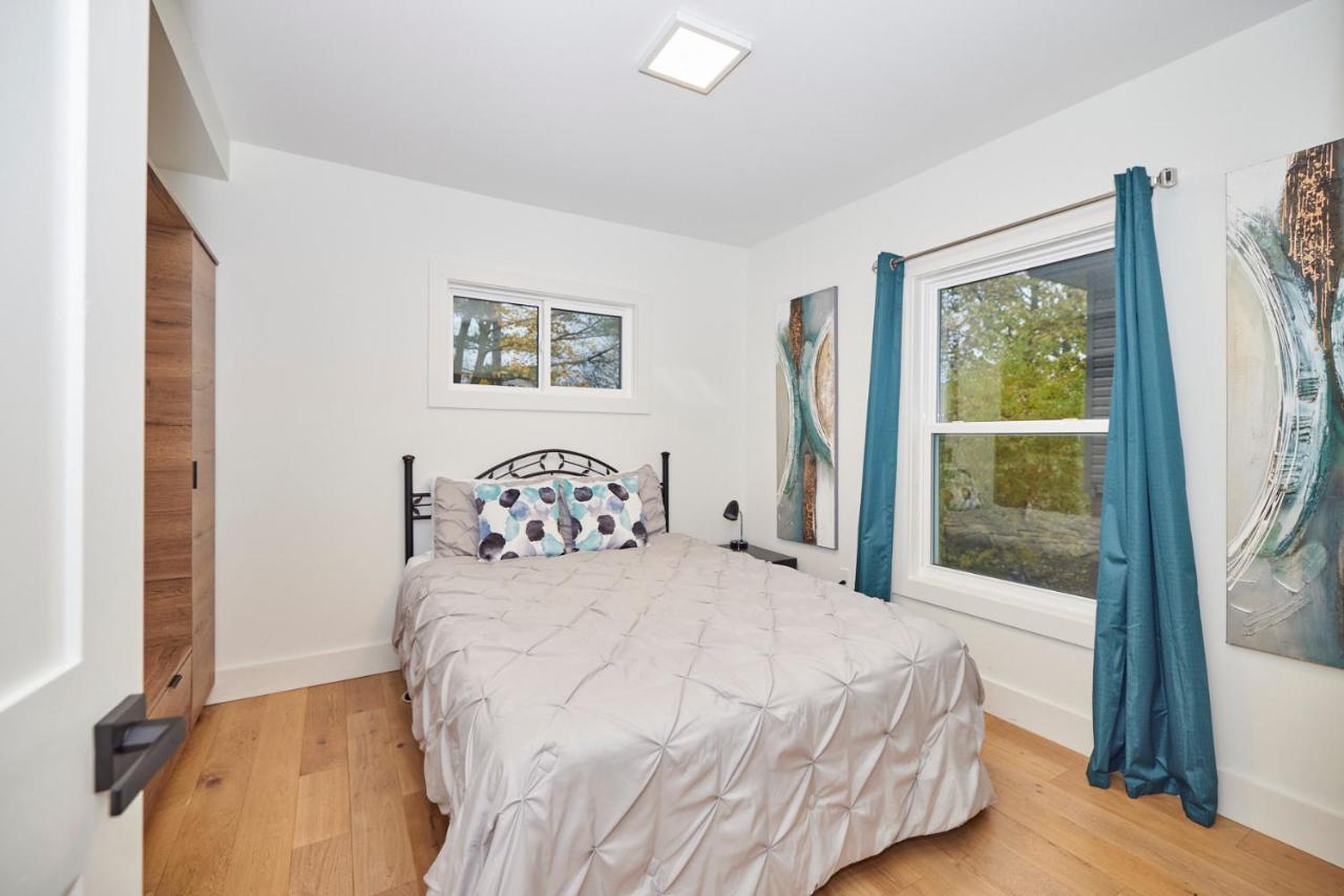 Riverview Executive Home A ไนแอการาฟอลส์ ภายนอก รูปภาพ