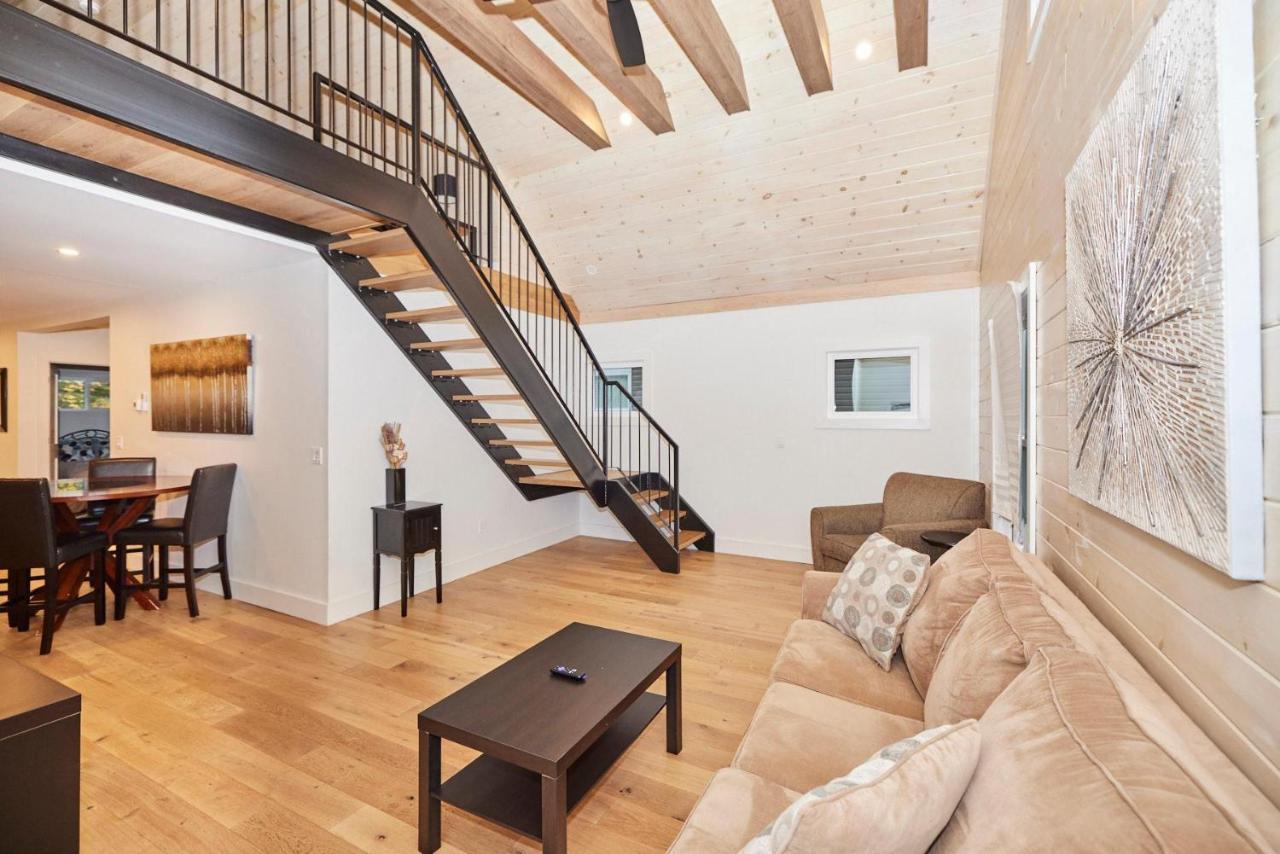 Riverview Executive Home A ไนแอการาฟอลส์ ภายนอก รูปภาพ
